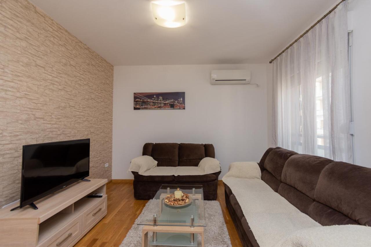 City Compass Apartment 2 Podgorica Ngoại thất bức ảnh