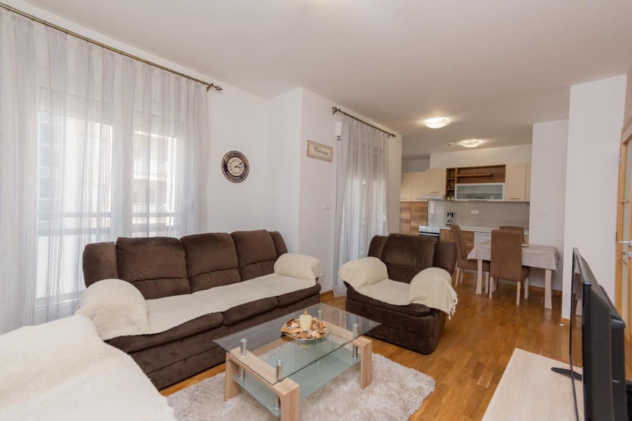 City Compass Apartment 2 Podgorica Ngoại thất bức ảnh